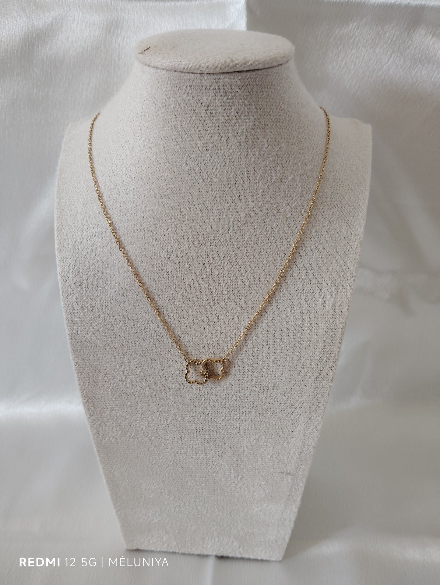 Collier porte bonheur